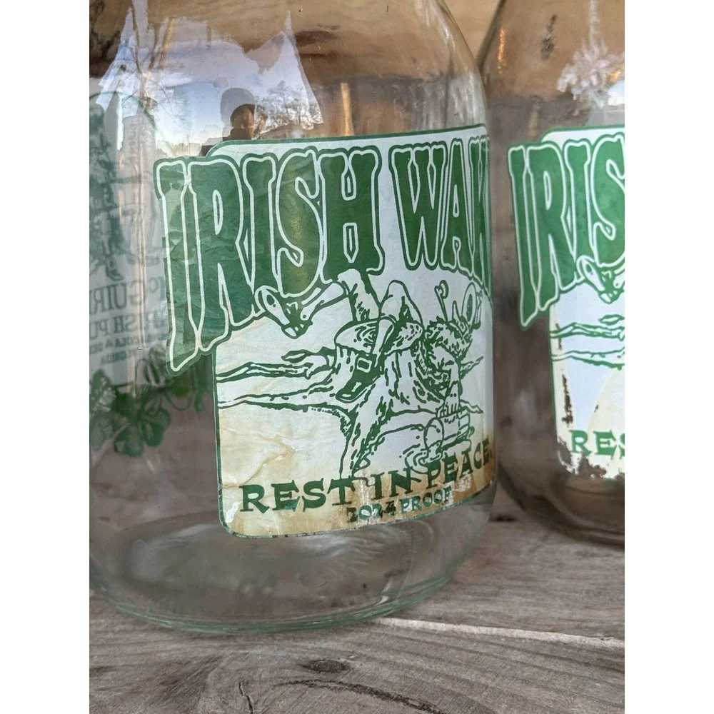 McGuire's Irish Pub Beer Glass ‎ MASON JAR 
